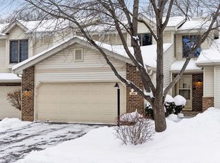 491 Sterling St S, Maplewood, MN 55119