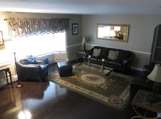 145 Darlington Ave, Ramsey, NJ 07446
