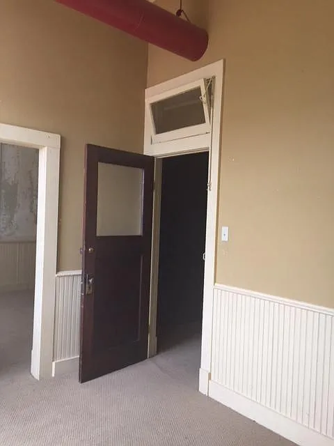 2 bed, 2000 sqft, $1,350 — Photo 3