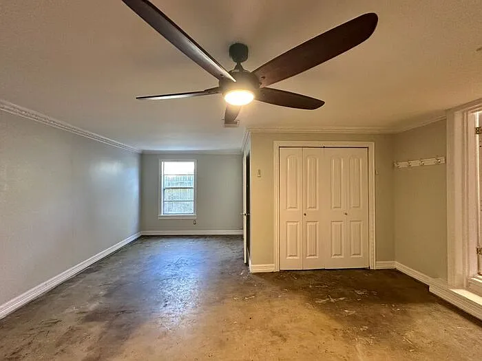 1309 S Robertson Ave — Photo 23