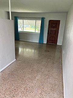 5th image of 105 Diane Dr
