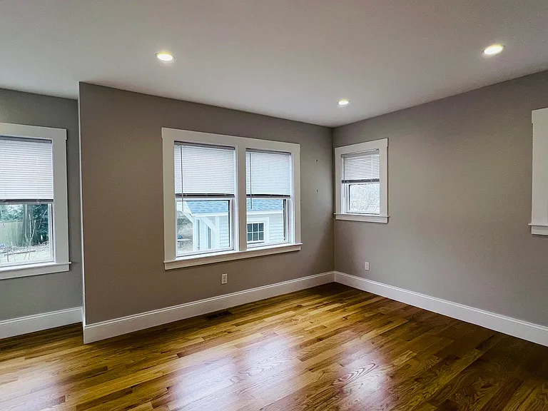 440 Washington St #1 — Photo 2
