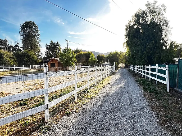 30204 Canoe Rd — Photo 42