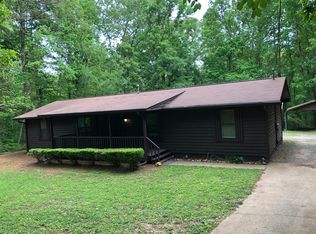 35 Forest Trl, Acworth, GA 30102