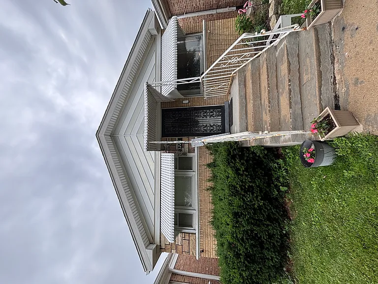 3228 S 52nd Ct #1 — Photo 1