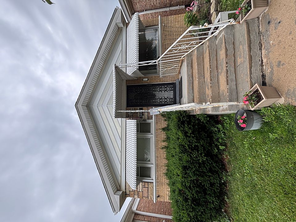 1st image of 3228 S 52nd Ct #1