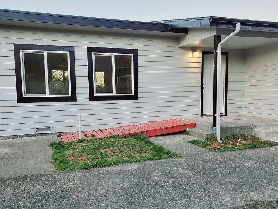 1st image of 1319 J St