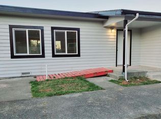 1319 J St, Crescent City, CA 95531