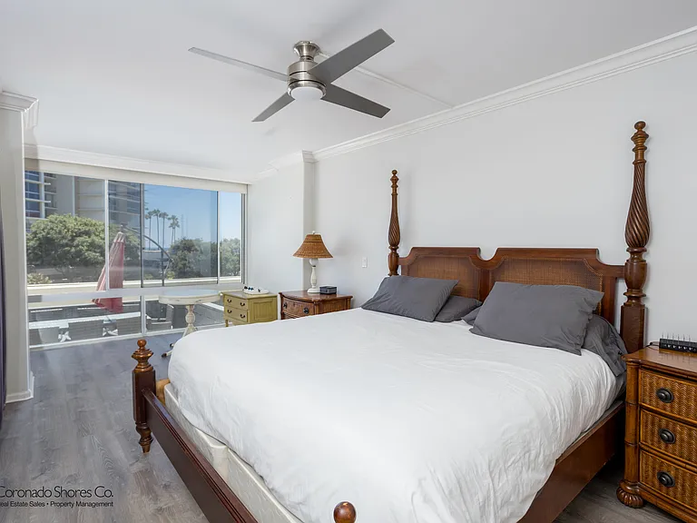 1710 Avenida Del Mundo #102 — Photo 5