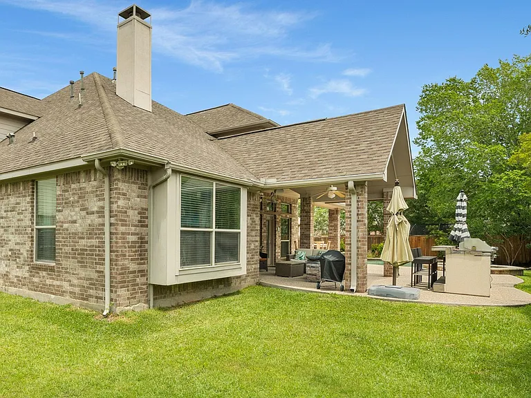 11 Pintuck Pl — Photo 35