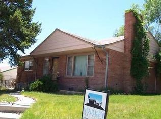 1124 8th St, Rawlins, WY 82301
