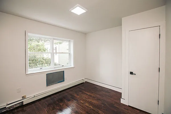 Rented by Spot It Realty LLC | media 29