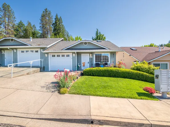 3003 University Rd, Grants Pass, OR 97527