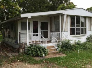 2553 Elm St, Central Lake, MI 49622