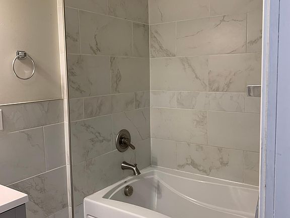 3rd image of 1405 17th Ave #306