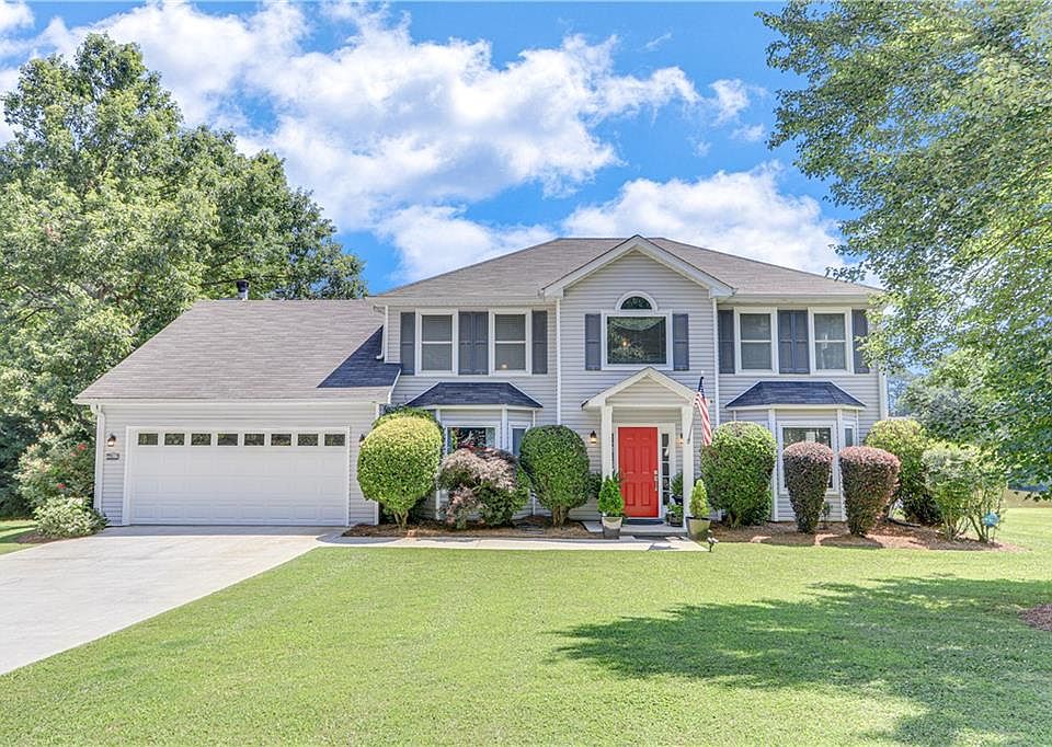1st image of 2847 Lake Vista Dr
