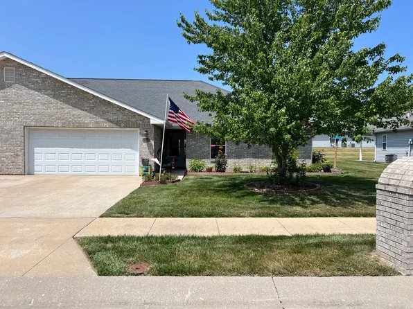 2130 S Liberty Rd, Marshall, MO 65340