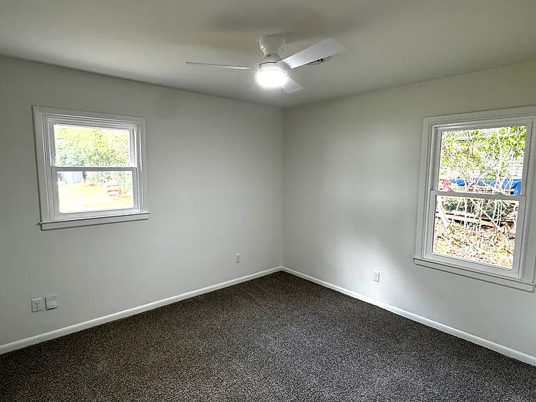 4215 Peachtree Ave — Photo 4