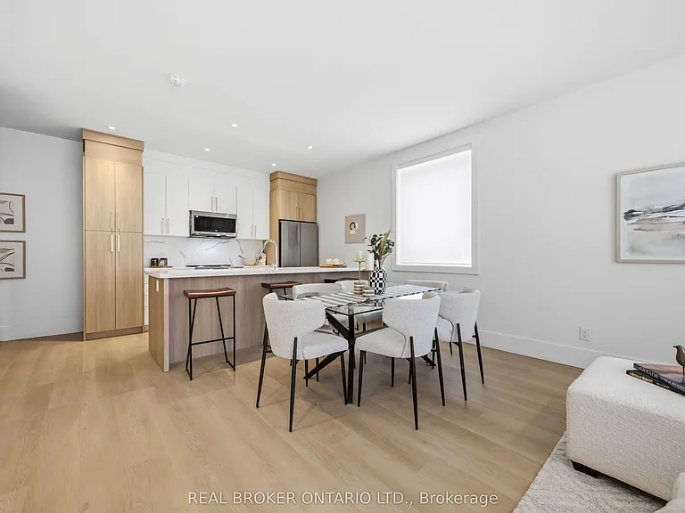 102 Boultbee Ave #C — Photo 22