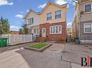 1450 E 98th St #1, Brooklyn, NY 11236