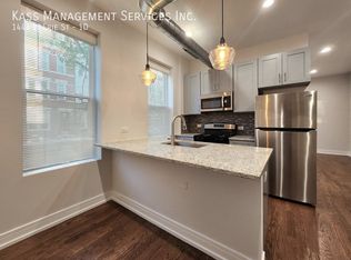 1444 W Erie St APT 1D, Chicago, IL 60642