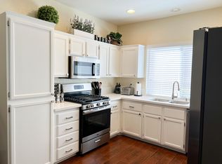 9916 Via Toro Ave, Las Vegas, NV 89117