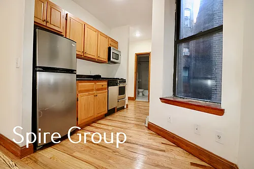 814 10th Ave #4C Photo 1 814 10th Ave #4C Photo 1
