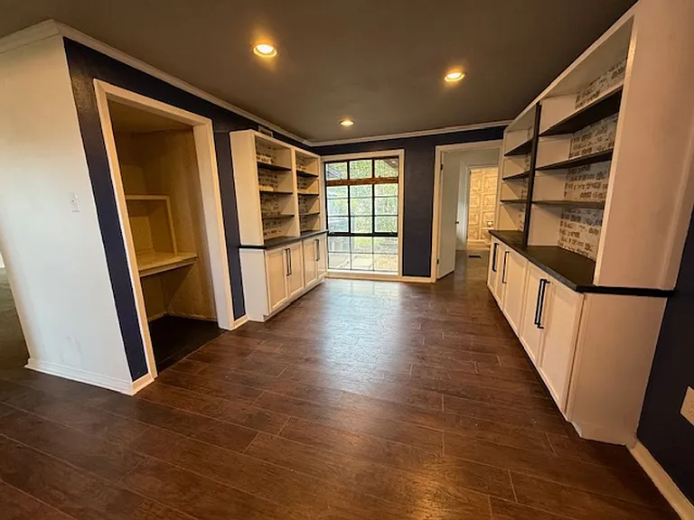 2073 Highland Ave — Photo 6