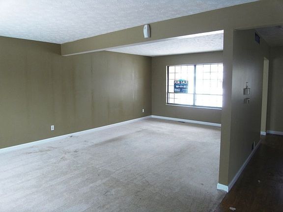 3rd image of 4541 Andes Ct