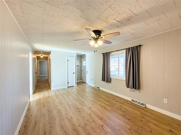 2nd image of 107 Linden St