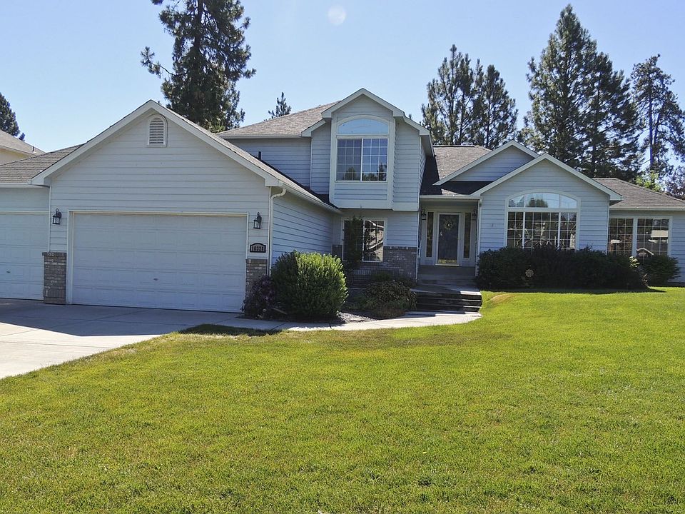 1st image of 16328 N Woodcrest Ct