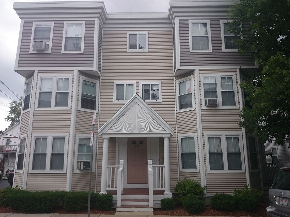2nd image of 37 Walden St