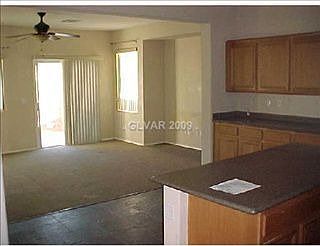 3rd image of 7480 Emerald Glow St