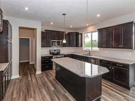 5th image of 6076 Woodbrush Way