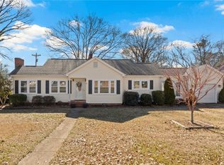 308 S B St, Easley, SC 29640