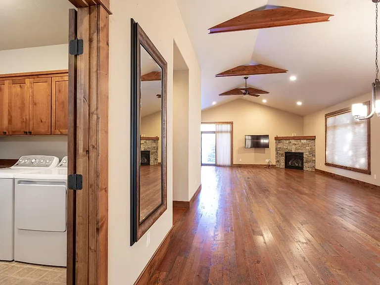 2 Granite Springs Trl — Photo 6
