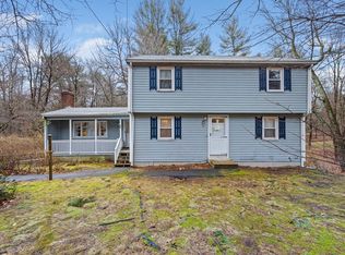 58 Lakeview Rd, Foxboro, MA 02035
