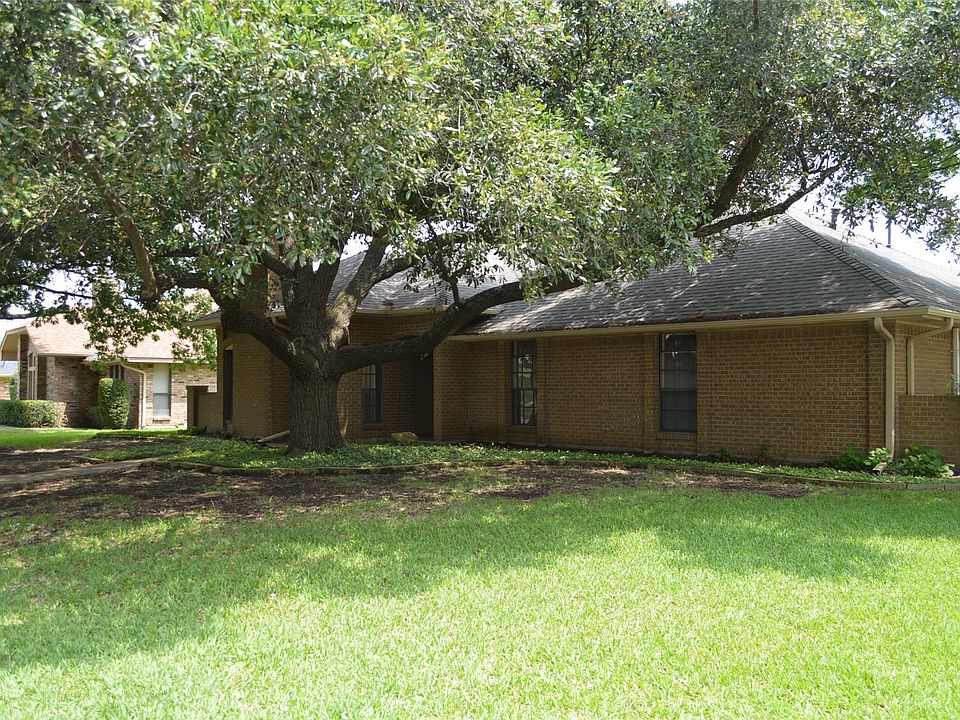 1st image of 358 Cardinal Creek Dr