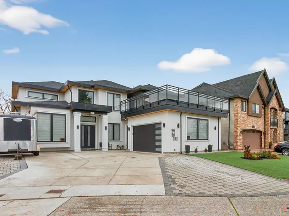17925 56a Ave, Surrey, BC V3S 5H4