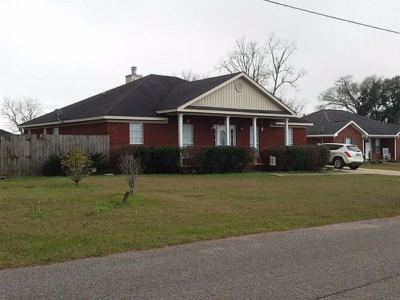 2nd image of 7579 Curtis Dr