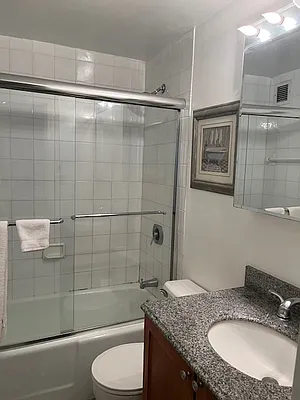 Rented by Manhattan Management Group | media 3