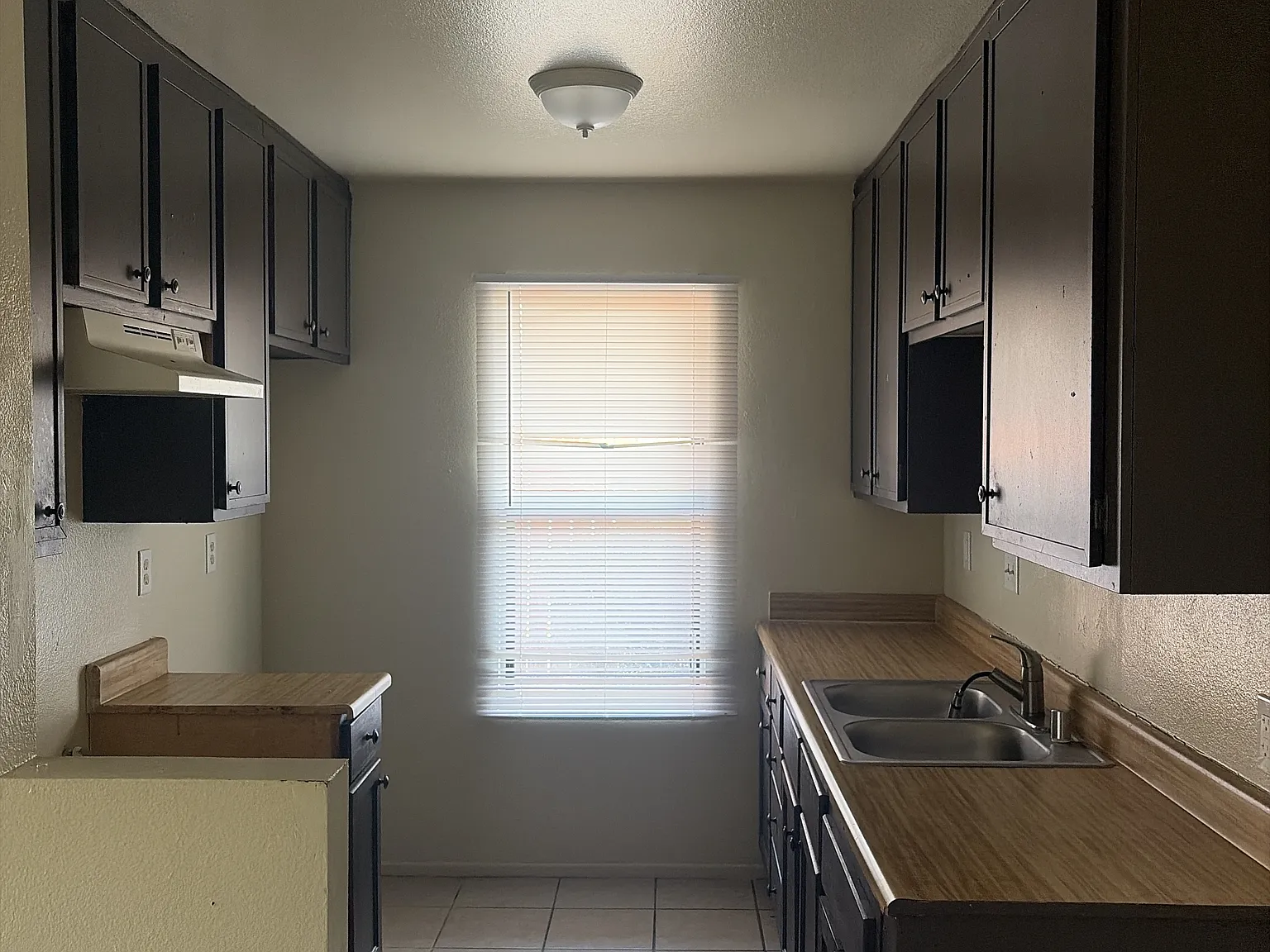 1 bed, 950 sqft, $1,395 — Photo 1