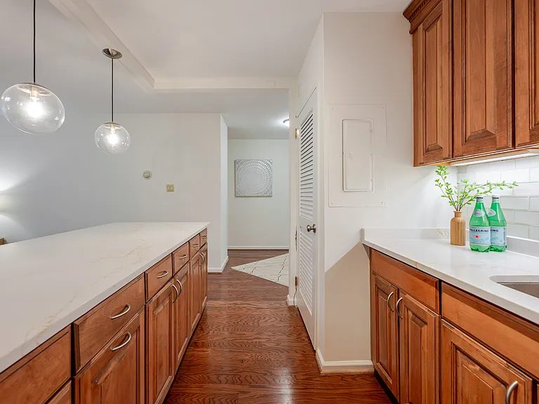 2555 Pennsylvania Ave NW #407 — Photo 17