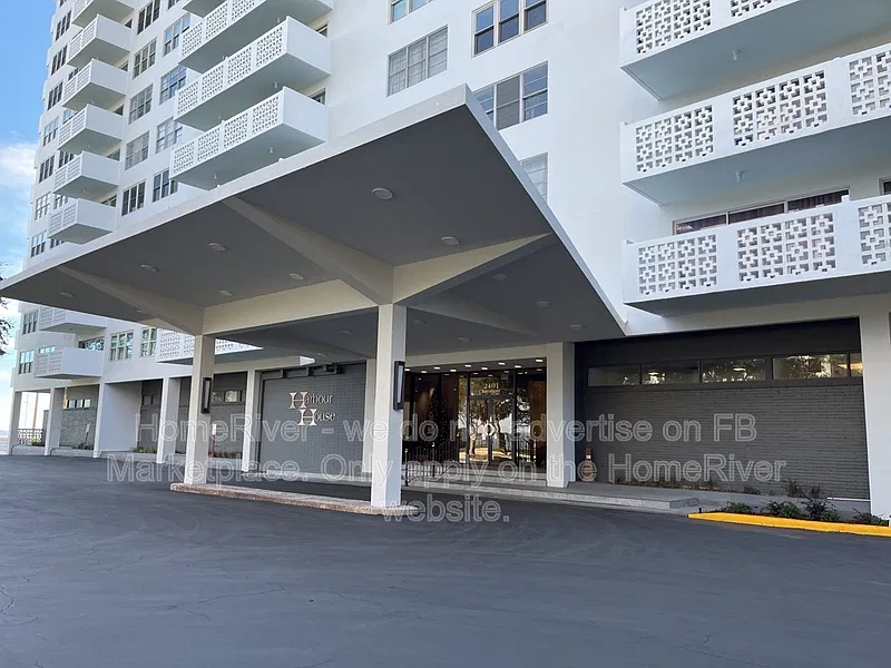 2401 Bayshore Blvd — Photo 1