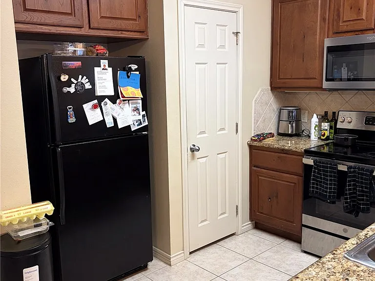 414 Forest Dr — Photo 6