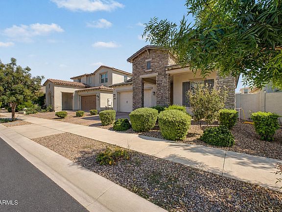 2nd image of 20993 E CARRIAGE Way
