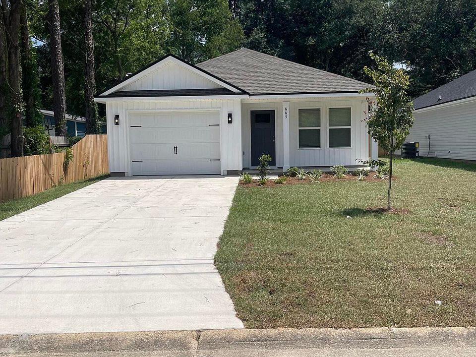 1st image of 665 Lee Ave