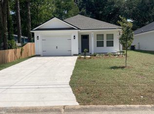665 Lee Ave, Crestview, FL 32539