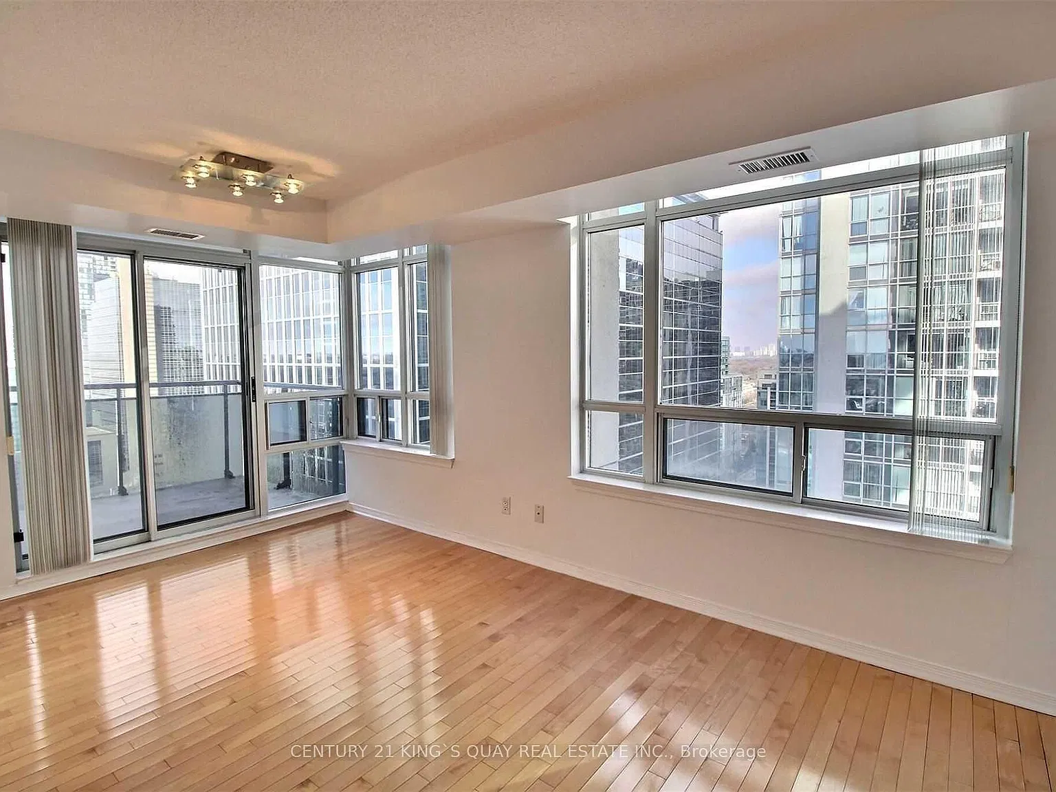 2 bed, $2,900 — Photo 2