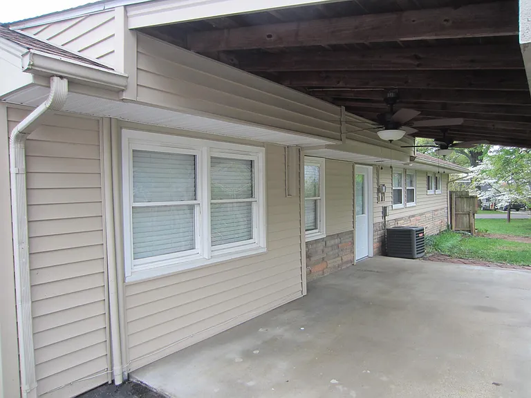 1415 Old Mill Rd — Photo 16